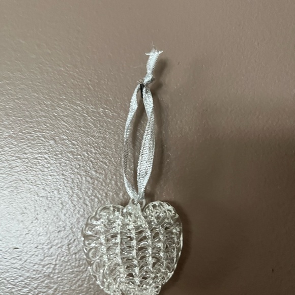 Glass blown Valentine’s Day Heart Ornaments Set of 8 with Silver Ribbon - Picture 10 of 10